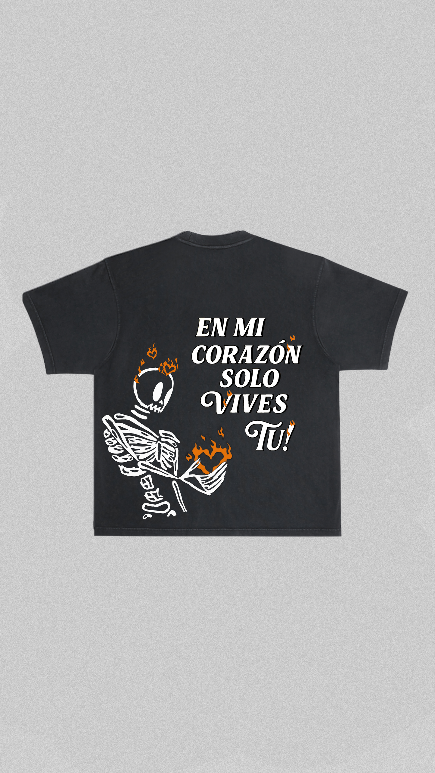 EN MI CORAZON T SHIRT - BLACK