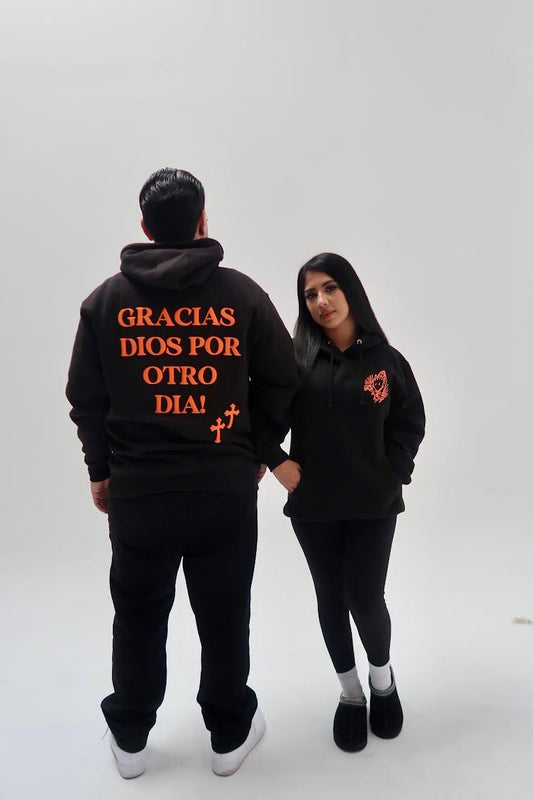 ORANGE OTRO DÍA PUFF HOODIE - BLACK